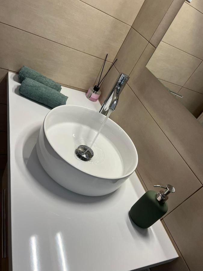 Abuelo Apartment Αρτέμιδα Εξωτερικό φωτογραφία